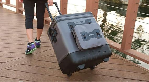 Nevera con ruedas Evolution Outdoor, aislada y a prueba de fugas, EVO Premium, con tapa moldeada en ABS, 8 presillas para accesorios y asa retráctil de 4 niveles